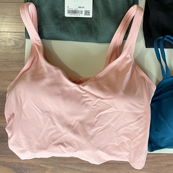 Lululemon align tank - Picture 3 of 4